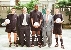 Photocall - Addidas - Kevin Keegan & Gordon Taylor of the PFA with young football players