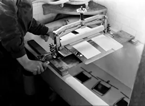 Pictures Prints: PICTURE 10 of the 14 SEQUENCE. The Box Camera - a series of pictures demonstrating how