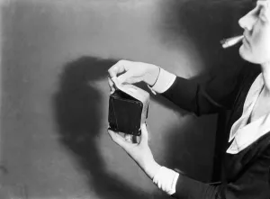 Light Prints: PICTURE 2 of the 14 SEQUENCE. The Box Camera - a series of pictures demonstrating how