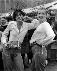 00491 Prints: A picture from a series of humurous novelty images taken by Sunday People photographer