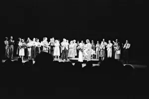 Picture shows the onstage celebrations at David Essex (who plays Che