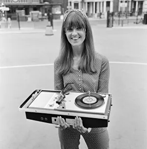 Picture shows The Ready Steady Go TV pop show presenter Cathy McGowan holding a