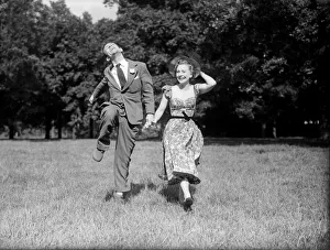01425 Prints: Picture taken at The Garden Party, organised by The Sunday Pictorial Newspaper in June