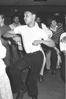 Disco Prints: Pictures of the dance off'between the boys at the Lacy Lady disco Seven Kings