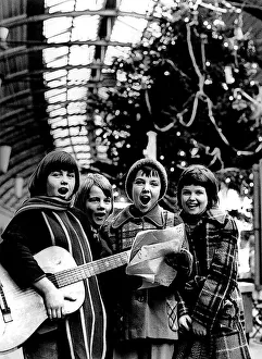 Carol Singers Prints: The platforms are alive with the sound of music - as the Tynerail Festival of Music 75