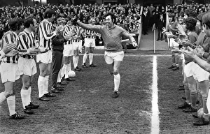 Goal Keeper Prints: Player of the Year, Gordon Banks is saluted by his Stoke team mates and Everton