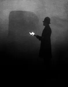 00135 Prints: Police using flames at Marble Arch to direct the traffic in London smog 1952