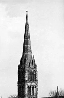 Images Dated 20th March 1985: Pollution Attacks Salisbury Cathedral: Scaffolding to Cover Spire for 10 Years