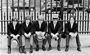 00098 Prints: Pop group The Easy Beats outside Buckingham Palace after being refused entry to