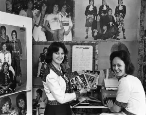 Worship Prints: Pop Music Fans Joy Lynch (aged 16) and Julie Franks (aged 15