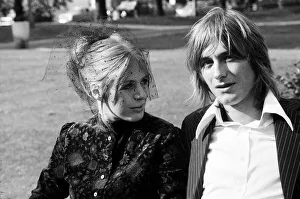 00536 Prints: Pop singer and actress Marianne Faithfull who has recently left bexley Hospital