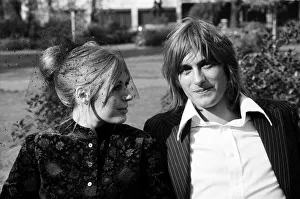 00536 Prints: Pop singer and actress Marianne Faithfull who has recently left bexley Hospital