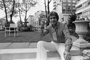 Pop singer Englebert Humperdinck at the Inn on the Park hotel minus his sideburns