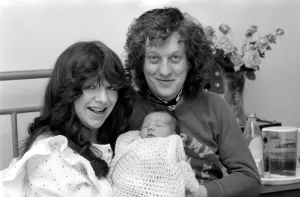 Pop Singer: Slade: Noddy In Wonderland: Noddy Holder with his wife Leeanra