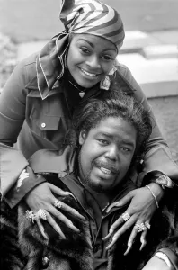 Soul Prints: Pop star Barry White with his wife Goldean displaying her affections
