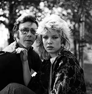 01202 Prints: Former pop star Marty Wilde and his daughter Kim, who has a record in the charts
