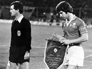 00386 Prints: Porto v Manchester United, European Cup Winners Cup 1st leg match at The Estadio do