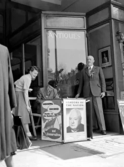 00164 Prints: Poster of Winston Churchill for the young Conservatives League Campaign