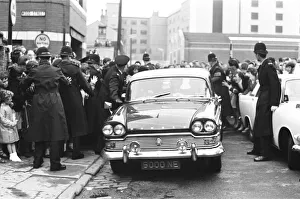 00396 Prints: Premier of A Hard Days Night, crowds gather to catch sight of