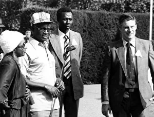 00189 Prints: President of Gambia, Sir Dawda Jawara joins Bruce Forsyth