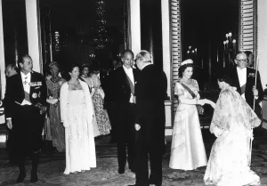 World Leaders Prints: President Giscard d Estaing of France arriving in London is greeted by the Queen