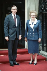 01292 Prints: President of the United States George Bush and Prime Minister Margaret Thatcher outside