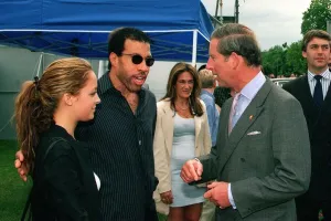 00190 Prints: Pricne Charles meets Lionel Richie and daughter Nicole at the Party in the Park princes