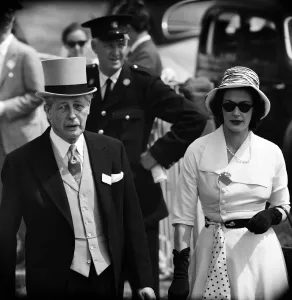 Horse Prints: Prime Minister Harold Macmillan and his daughter Catherine at The Derby. 1st June 1960