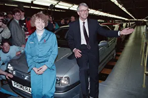 01391 Prints: Prime Minister John Major visiting a Nissan car factory. 29th March 1992