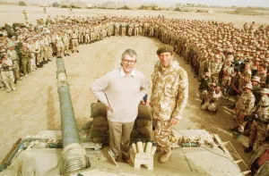 Prime Minister John Major visits Brigadier Patrick Cordingley