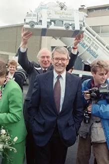 01389 Prints: Prime Minister John Major and his wife Norma visiting Grafham Water Processing Plant