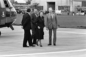 01323 Prints: Prime Minister Margaret Thatcher visits Capenhurst, Cheshire. 1st November 1985