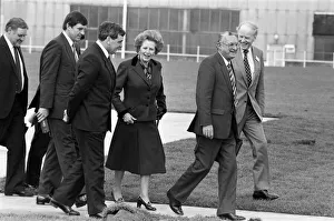 01323 Prints: Prime Minister Margaret Thatcher visits Capenhurst, Cheshire. 1st November 1985