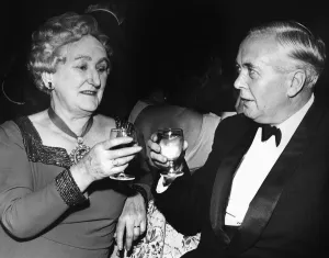 Toast Prints: Prime Mister Harold Wilson toasting with the Lord Mayor of Liverpool, Mrs Ethel Wormald