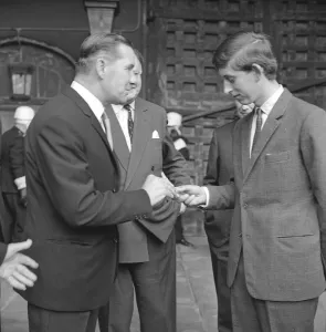 Visiting Prints: Prince Charles arrives at Trinity College 8 / 10 / 67 9751 / E