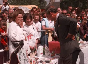 Prince Charles at Fair May 1998 meeting stall holders at the Tetbury Woolsack Fayre