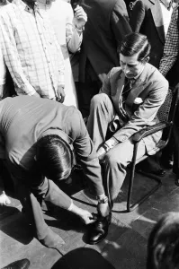 01379 Prints: Prince Charles, Prince of Wales visits Jama Masjid Mosque, Delhi. 26th November 1980
