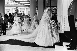 Bouquet Prints: Prince Charles and Princess Diana return from St Pauls cathedral