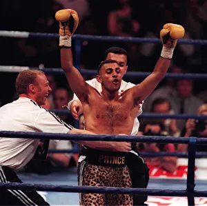 Prince Naseem Hamed v Juan Cabrera Boxing July 1997 WBO & IBF Featherweight World