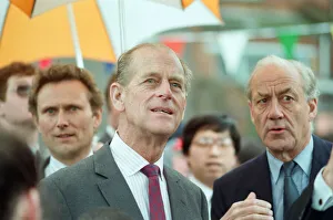 01172 Prints: Prince Philip, Duke of Edinburgh tours the Century Drive housing development off Albert