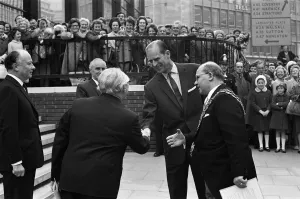 01107 Prints: Prince Philip, Duke of Edinburgh, visiting the Birmingham Post and Mail offices