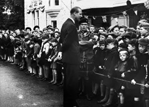 00182 Prints: Prince Philip speaking to wolf cubs in Kirkcudbright in Scotland after he had attended St