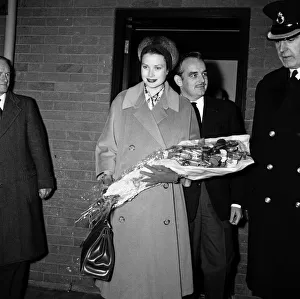 01489 Prints: Prince Rainier III and Princess Grace of Monaco arriving in London to do some Christmas
