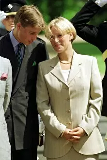 Images Dated 1st August 1998: PRINCE WILLIAM AND ZARA PHILLIPS CHAT AT CLARENCE HOUSE AT QUEEN MOTHERS BIRTHDAY