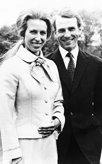 00128 Prints: Princess Anne with Mark Phillips announce engagement November 1975