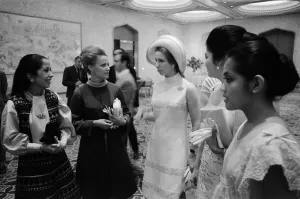 01493 Prints: Princess Anne in Teheran. Queen Farah Diba (Empress) invited the queens