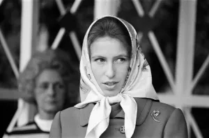 01477 Prints: Princess Anne visits the Horse Rangers of the Commonwealth at Hampton Court Palace