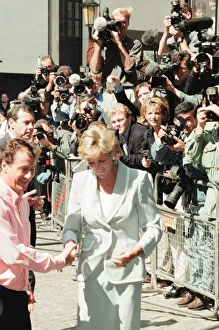 01042 Prints: Princess Diana, keeps her first engagement as a divorced woman