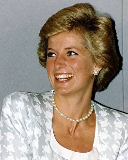 Princess Diana Patron of the British Lung Foundation at the fifth anniversary to speak