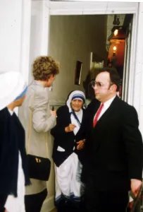 Princess Diana pays a private visit to Mother Teresa who is on a lightning trip to visit